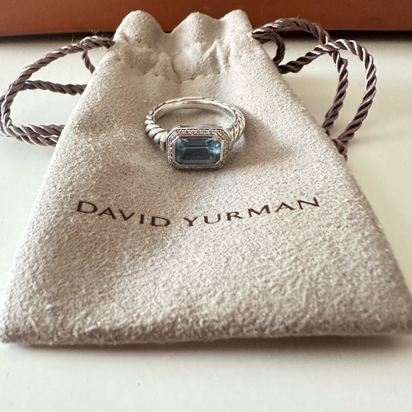 David Yurman Sterling Silver Novella Ring - Blue Topaz & Pavé Diamonds (Size 7)